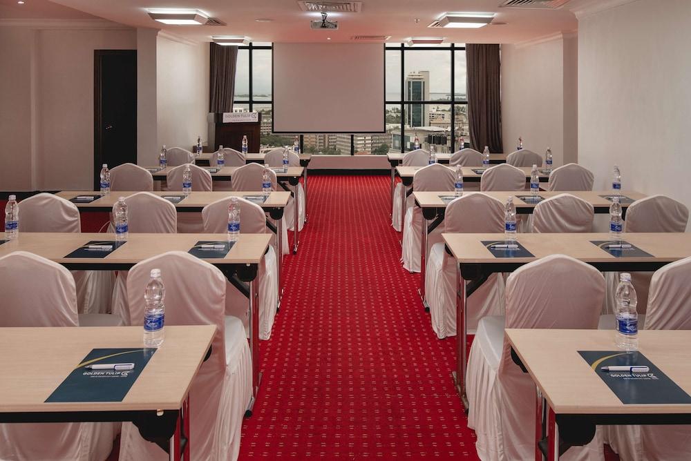 Golden Tulip Dar Es Salaam City Center Hotel Exterior foto