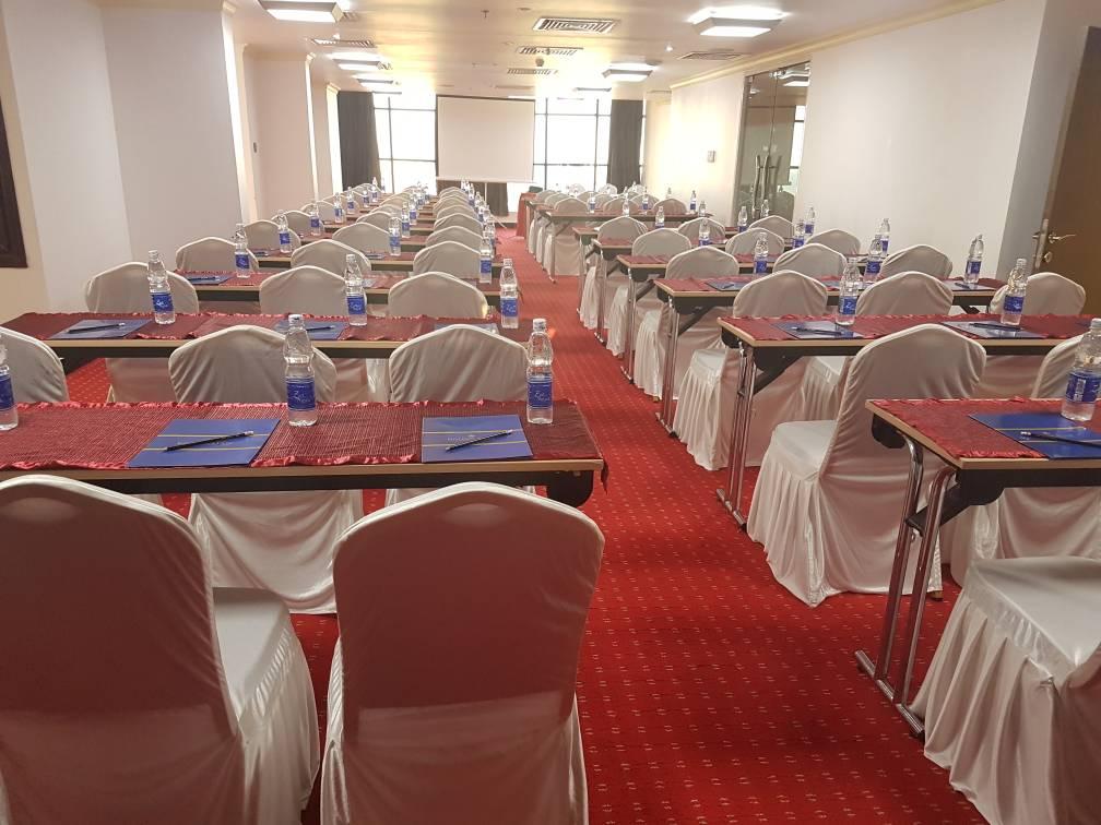 Golden Tulip Dar Es Salaam City Center Hotel Exterior foto