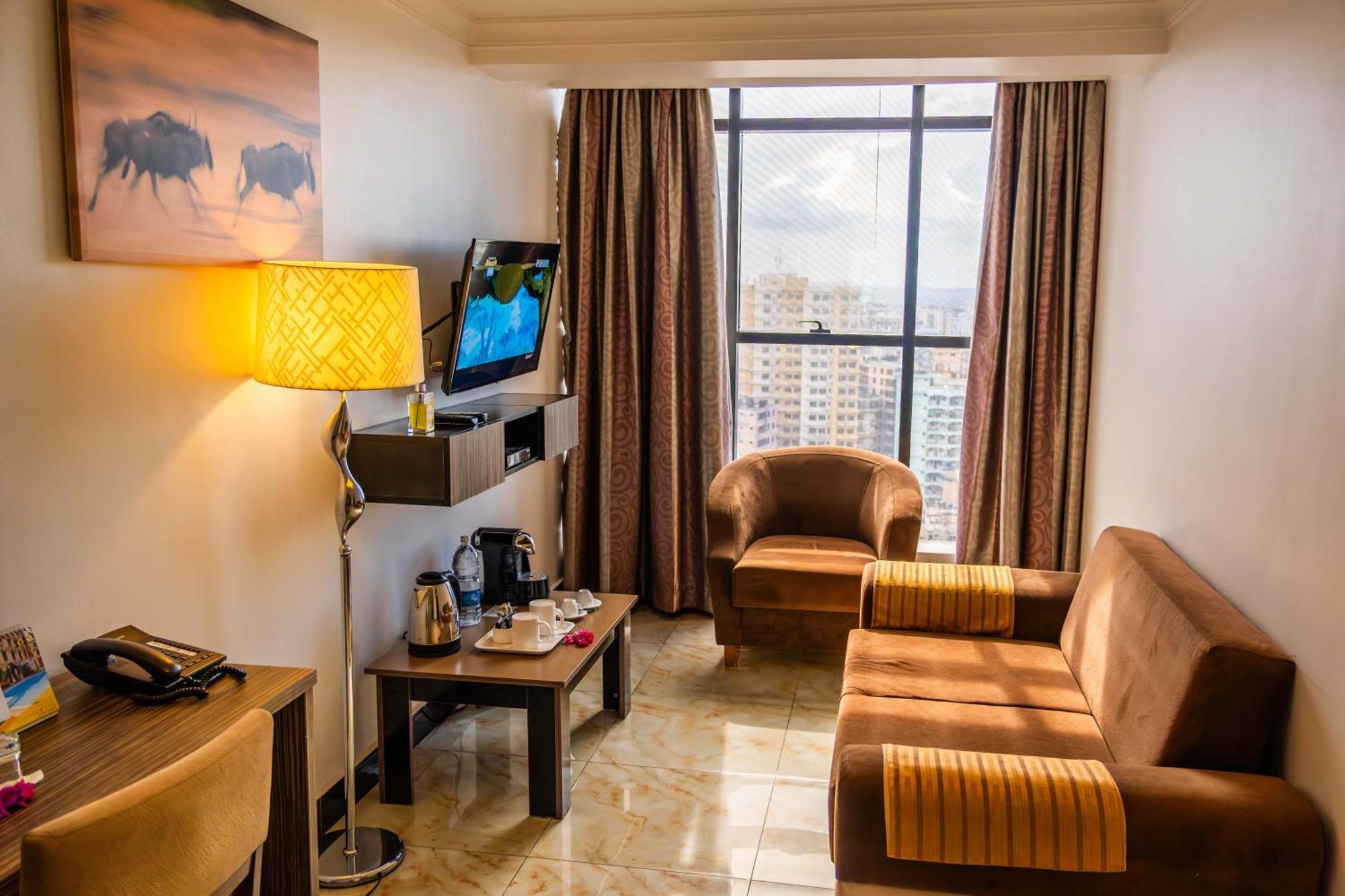 Golden Tulip Dar Es Salaam City Center Hotel Exterior foto